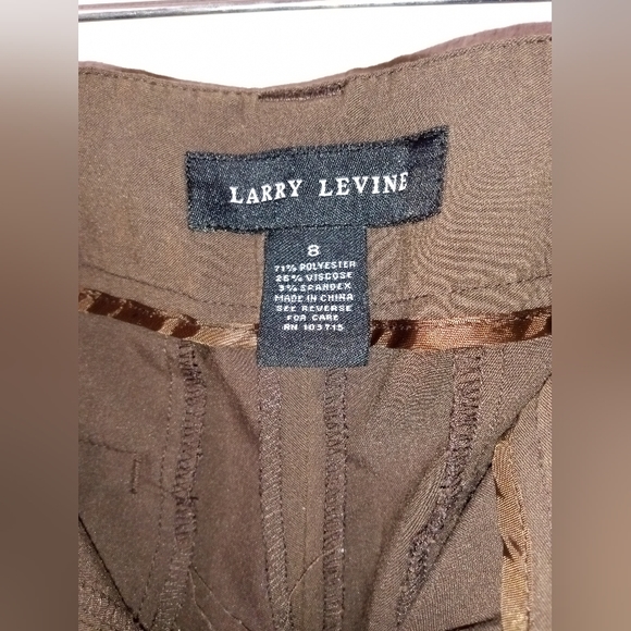 Larry Levine chocolate brown women's slacks size 8. - Picture 4 of 6